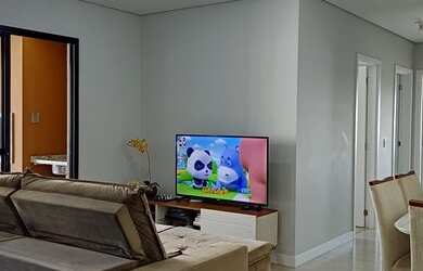 Imagem: O apartamento possui 3 Dormitórios, 2 Banheiros, 2 Vagas na