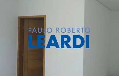 Imagem: A casa possui 2 Dormitórios, 1 Banheiro, 3 Vagas na garagem
