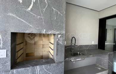 Imagem 4: Casa de condomínio sobrado para venda possui 382 metros quadrados com...