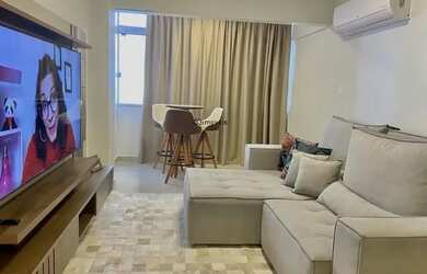 Imagem: O apartamento possui 2 Dormitórios, 1 Banheiro, 1 Vaga na garagem