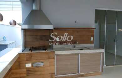 Imagem: A casa em condomínio possui 3 Dormitórios, 4 Banheiros, 2