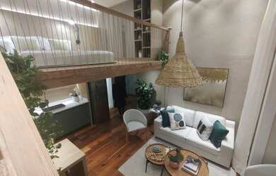 Imagem: O apartamento possui 1 Dormitório, 1 Banheiro, 1 Vaga na garagem