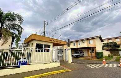 Imagem: A casa possui 2 Dormitórios, 1 Banheiro, 1 Vaga na garagem