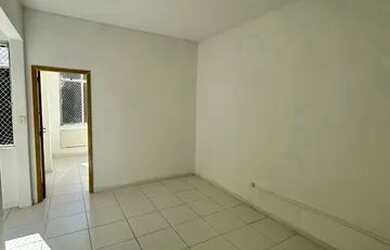 Imagem: O apartamento possui 1 Dormitório, 1 Banheiro, 45m² de Área