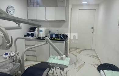 Imagem: O depósito possui 1 Vaga na garagem, 21m² de Área e está