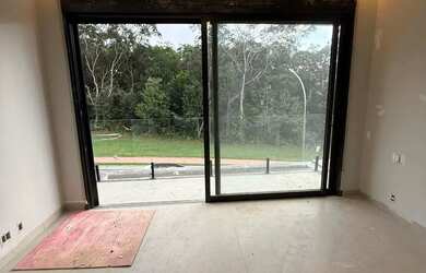 Imagem 14: Imovel Novo Sobrado frente Mata Jardins França