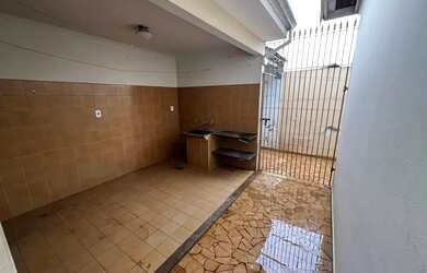 Imagem 10: CASA PROXIMO A CASTELO BRANCO