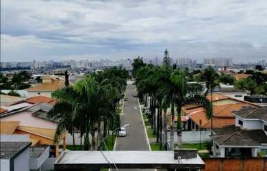 Imagem: A casa em condomínio possui 4 Dormitórios, 5 Banheiros, 5