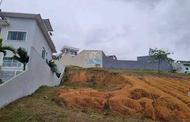 Imagem: O terreno possui 304m² de Área e está localizado em Lagoa