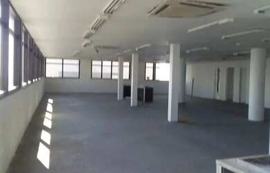 Imagem: O depósito possui 330m² de Área e está localizado em Bela