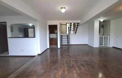 Imagem 12: São Lourenço . Vale dos Pinheiros . MG . Casa com elevador . 5 quartos