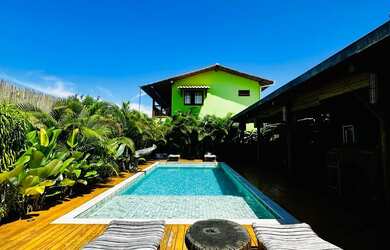 Imagem 2: Casa completa com 2/4 em Porto Seguro. Piscina, jacuzzi, área gourmet