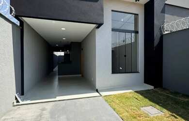 Imagem: A casa em condomínio possui 3 Dormitórios, 2 Banheiros, 2