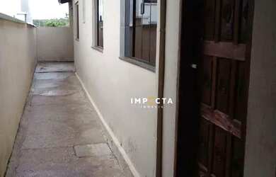 Imagem: Casa com 2 dormitórios à venda, 90 m² por R$ 290.000 - Presidente