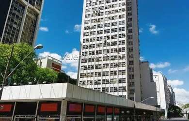 Imagem: O depósito possui 2 Vagas na garagem, 53m² de Área e está