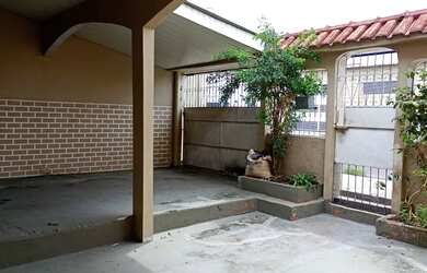 Imagem 2: Casa. Piscina, Churrasqueira, Ar-condicionadoe1 Vaga na garagem