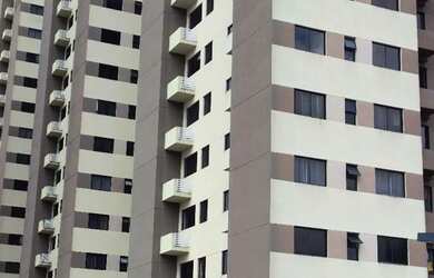 Imagem: O apartamento possui 2 Dormitórios, 1 Banheiro, 1 Vaga na garagem