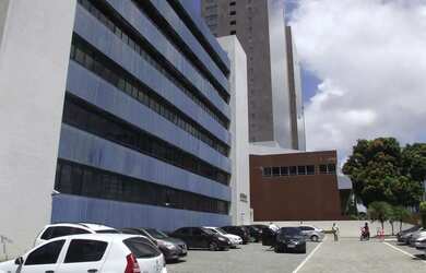 Imagem 2: Comercial para vender e alugar em rua pública, CAMINHO DAS ÁRVORES, Salvador, BA