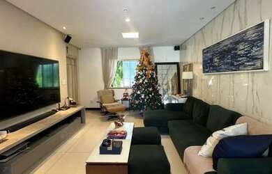 Imagem: A casa em condomínio possui 3 Dormitórios, 3 Banheiros, 2