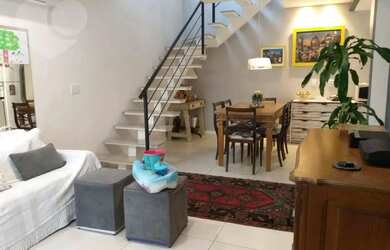 Imagem: A casa em condomínio possui 3 Dormitórios, 3 Banheiros, 1