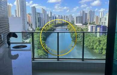 Imagem: O apartamento possui 4 Dormitórios, 3 Banheiros, 2 Vagas na