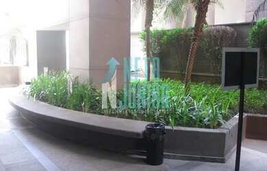 Imagem: O depósito possui 2 Vagas na garagem, 104m² de Área e está