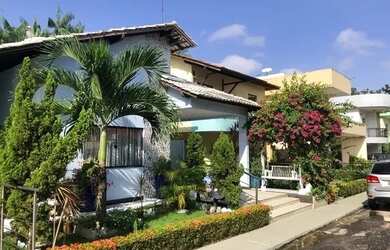 Imagem: A casa em condomínio possui 4 Dormitórios, 4 Banheiros, 2