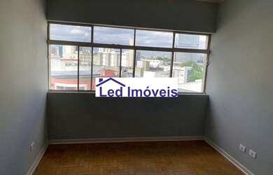 Imagem: O apartamento possui 3 Dormitórios, 2 Banheiros, 75m² de Área