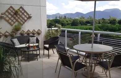 Imagem: O apartamento possui 3 Dormitórios, 4 Banheiros, 2 Vagas na