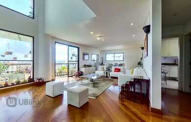 Imagem: O apartamento possui 4 Dormitórios, 5 Banheiros, 4 Vagas na