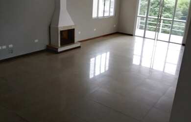 Imagem 4: Casa a venda na Granja Viana cond Golf Village