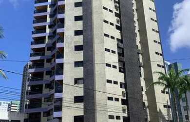 Imagem: O apartamento possui 4 Dormitórios, 5 Banheiros, 2 Vagas na