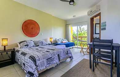 Imagem: A casa possui 3 Dormitórios, 2 Banheiros, 3 Vagas na garagem