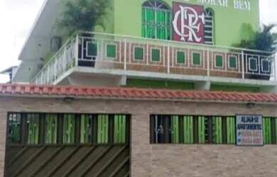 Imagem: O apartamento possui 1 Dormitório, 1 Banheiro, 1 Vaga na garagem