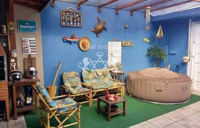 Imagem: A casa possui 1 Dormitório, 1 Banheiro, 78m² de Área e está