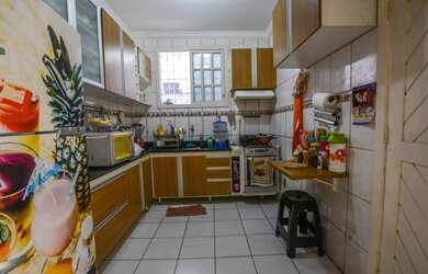 Imagem 6: Casa para venda na Rua do Bispo, em Itapuã - Salvador - BA