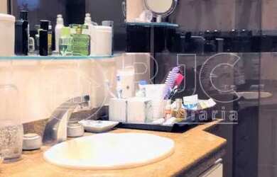 Imagem 2: Apartamento para venda tem 85 metros quadrados com 3 quartos em Copacabana...