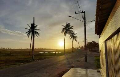 Imagem 15: Casa Praia Pirambú. Piscina, Churrasqueira, Acomodam 20 pessoase5 Vagas...
