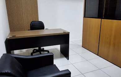 Imagem: O depósito possui 1 Vaga na garagem, 44m² de Área e está