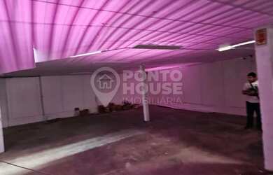 Imagem: O depósito possui 650m² de Área e está localizado em Vila