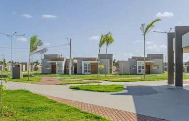 Imagem: A casa em condomínio possui 5 Dormitórios, 2 Banheiros, 2