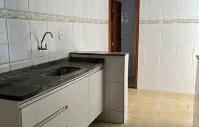 Imagem 10: Aluga-se casa. Varanda, 120m² de Área, 2 Vagas na garageme3 Dormitórios