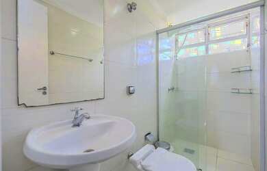 Imagem 15: Amplo e Arejado Apartamento, no Portão