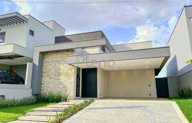 Imagem: A casa em condomínio possui 3 Dormitórios, 2 Banheiros, 4