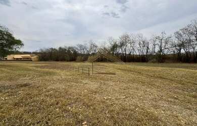 Imagem 2: Oportunidades de terreno com 500 m² no Ninho Verde 1, local tranquilo...