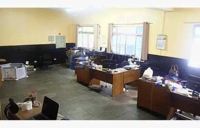 Imagem: O depósito possui 368m² de Área e está localizado em Casa