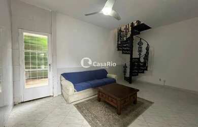 Imagem: A casa em condomínio possui 2 Dormitórios, 1 Banheiro e 100m²