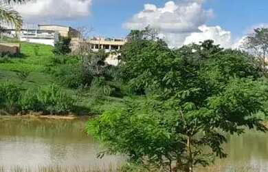 Imagem: A casa em condomínio possui 2 Dormitórios, 1 Banheiro, 1 Vaga