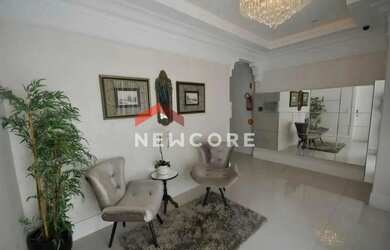 Imagem: O apartamento possui 4 Dormitórios, 5 Banheiros, 3 Vagas na