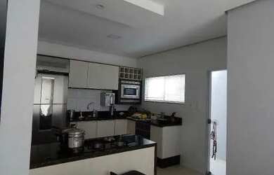 Imagem 11: Casa a Venda. Churrasqueira, Ar-condicionado, Guarda roupae360m² de Área